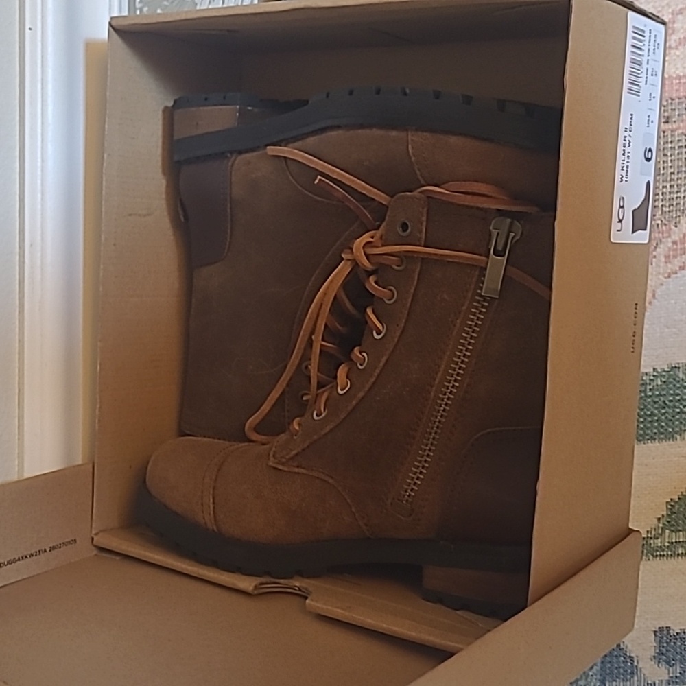 NWB Authentic UGG Kilmer II Boots Sz 6